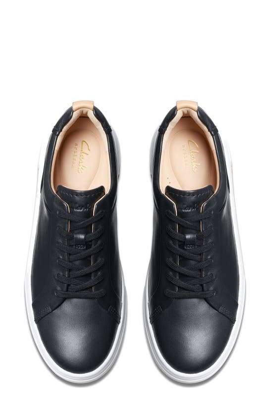 CLARKS CLARKS(R) HOLLYHOCK WALK SNEAKER