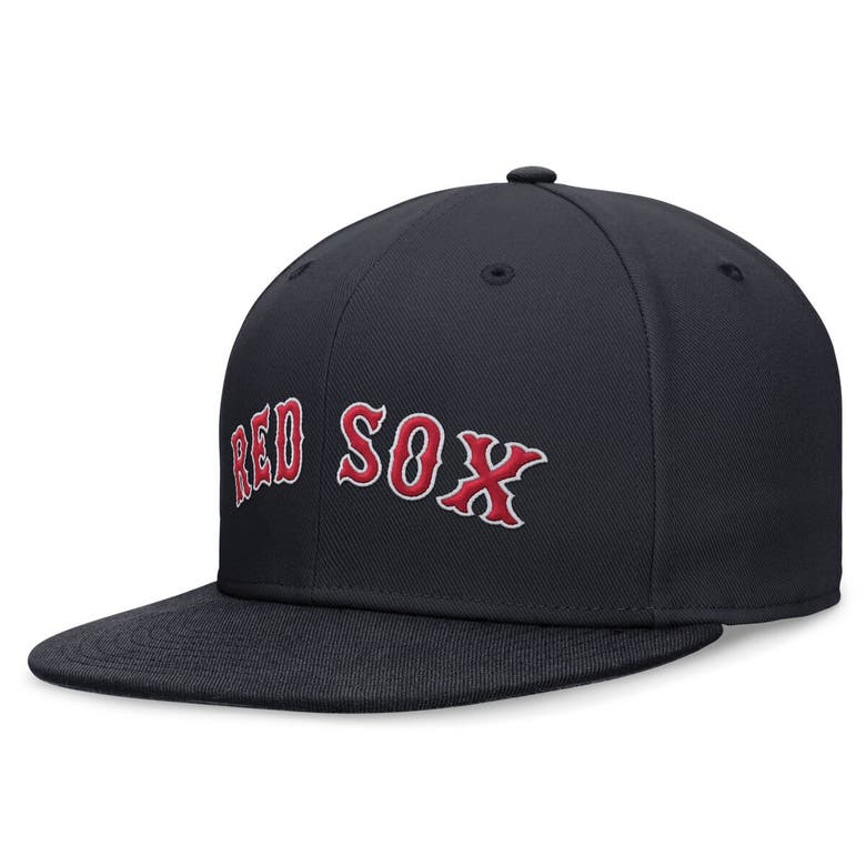 Shop Nike Navy Boston Red Sox Evergreen Performance Fitted Hat