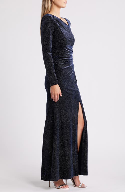 VINCE CAMUTO VINCE CAMUTO METALLIC VELVET LONG SLEEVE GOWN 