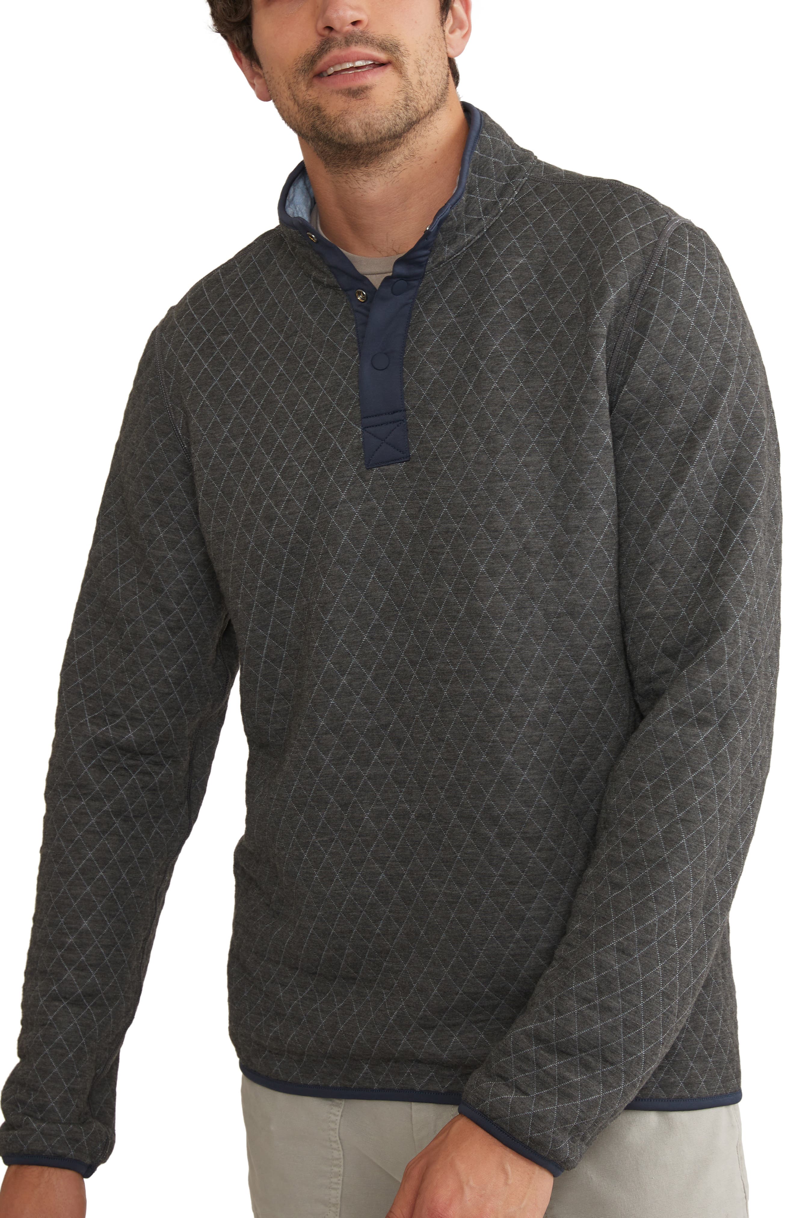 Marine Layer Corbet Reversible Quilted Pullover In Light Blue/charcoal