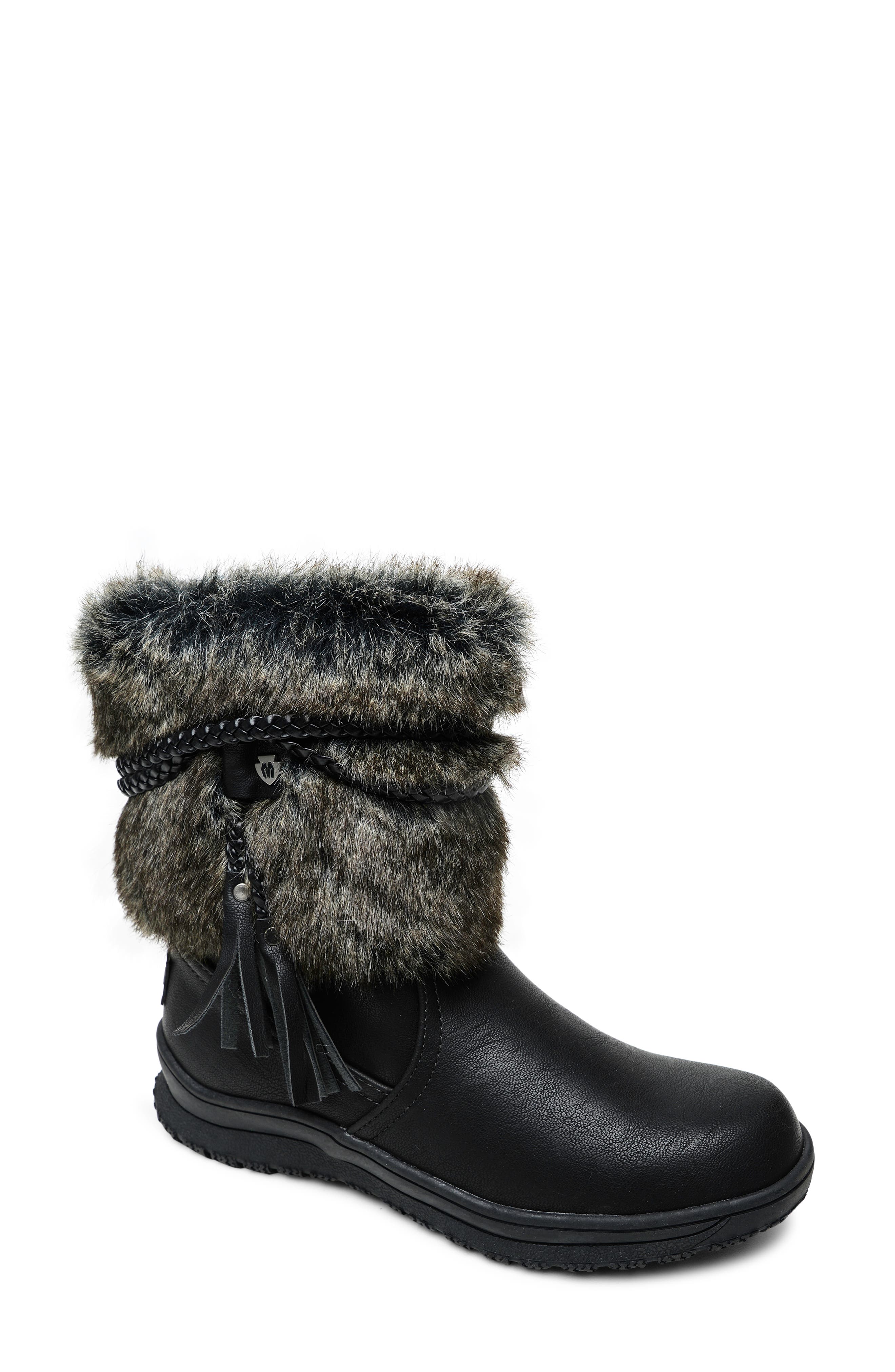 boots with fur