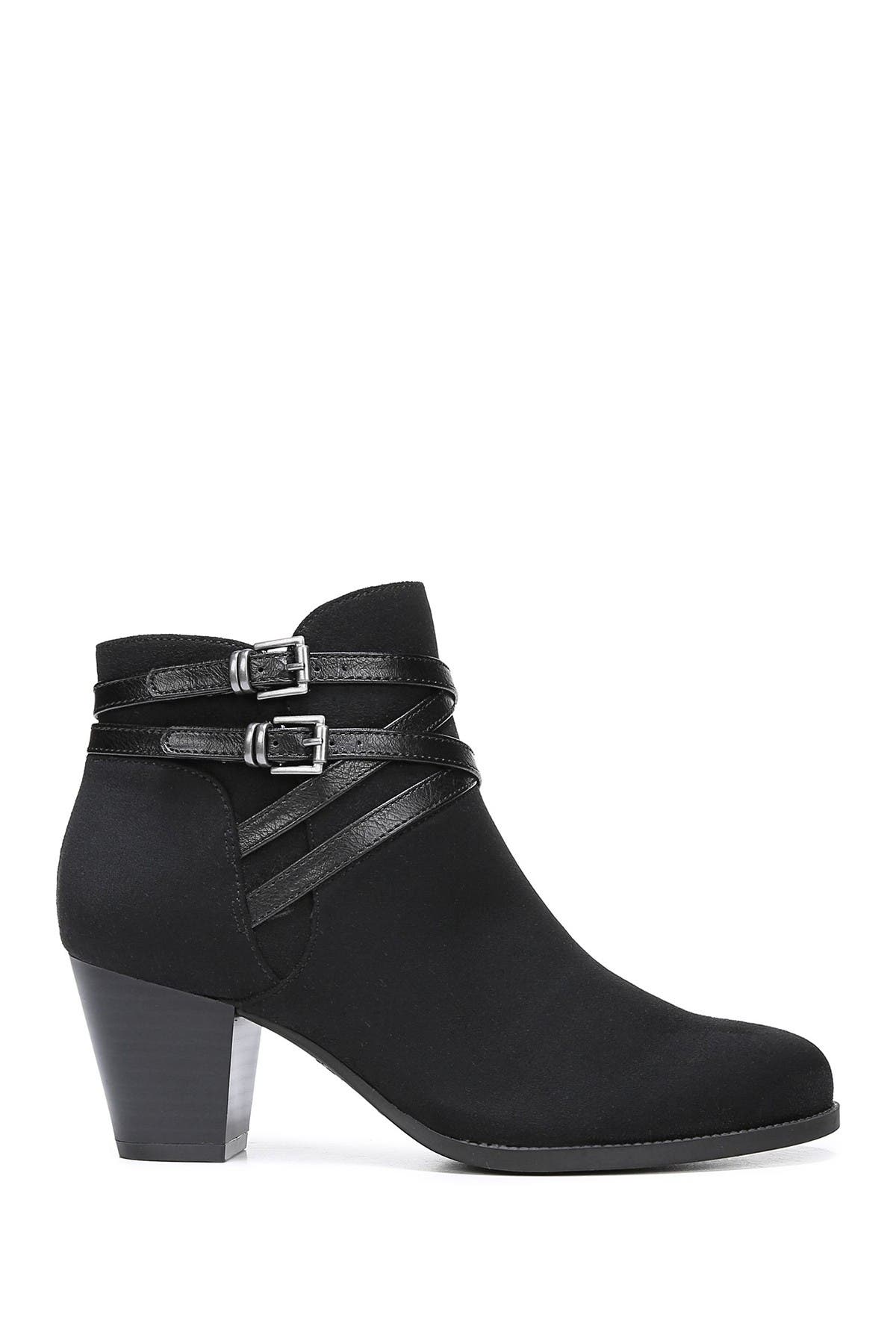 lifestride jezebel women's ankle boots