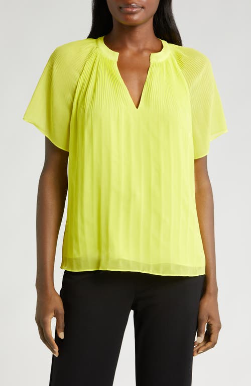 halogen(r) Release Pleat Blouse in Lime Yellow