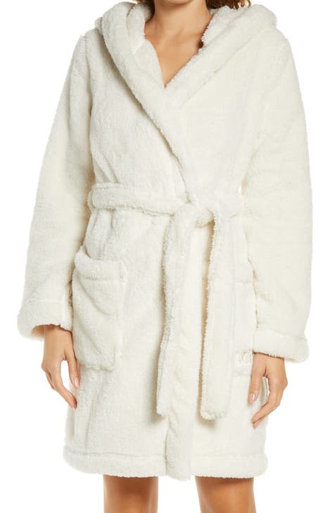 Ivory Faux Fur Cozy Robe