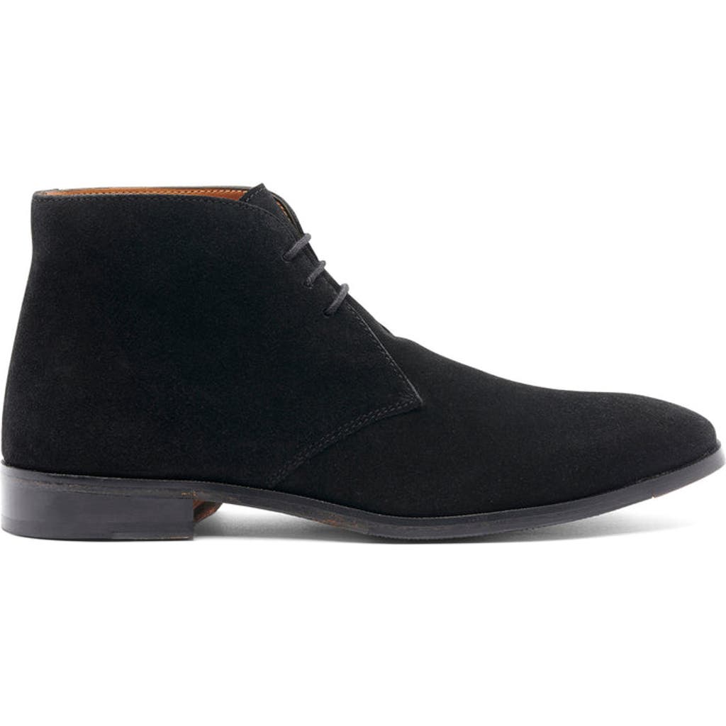 Carlos Santana Corazon Chukka Boot In Black Suede