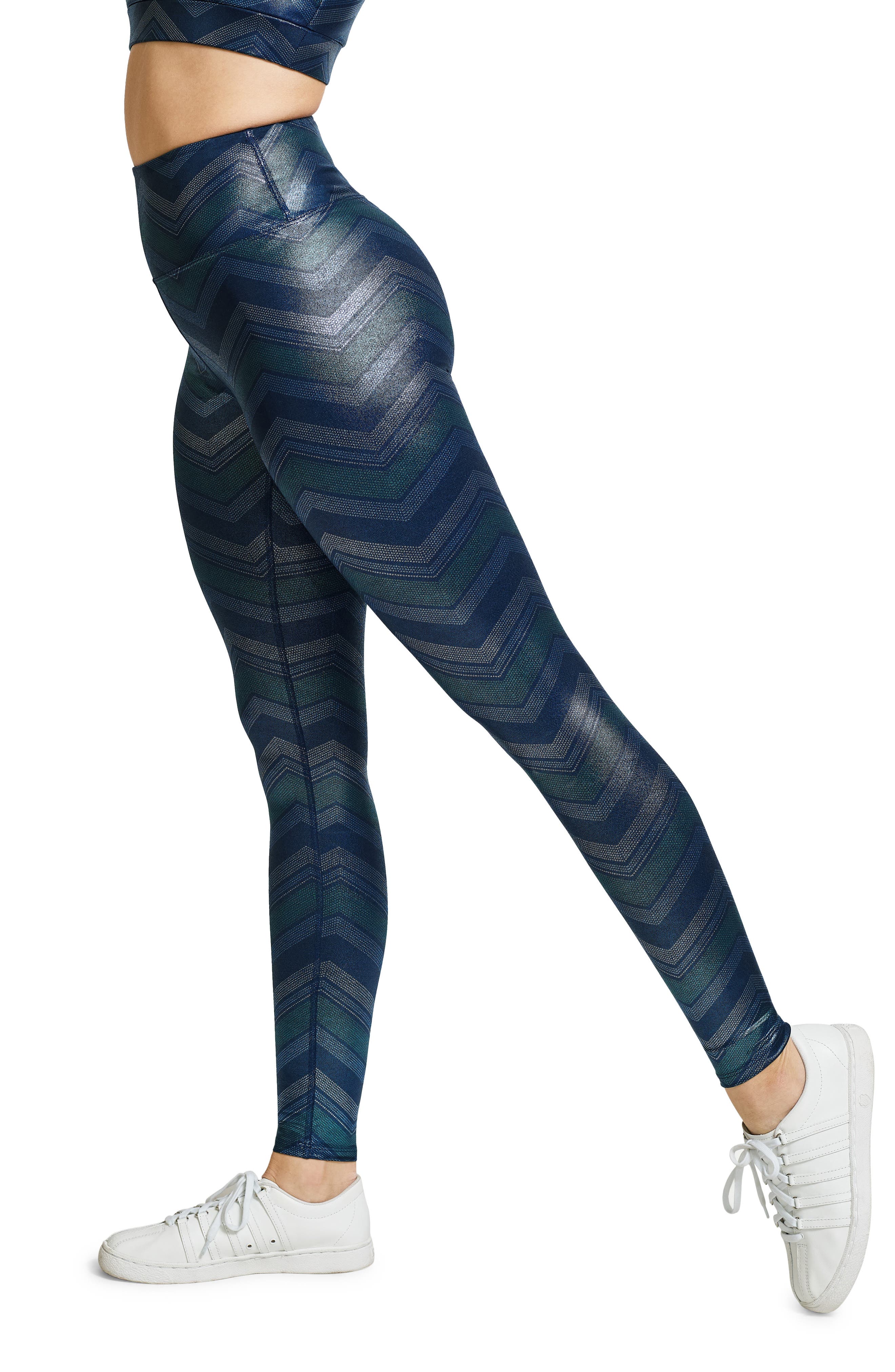 EleVen by Venus Williams Disco Chevron 