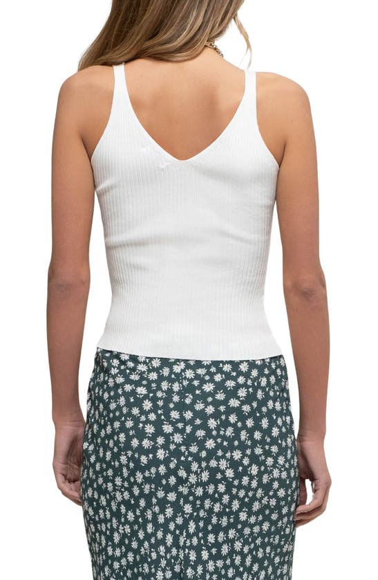 BLU PEPPER BLU PEPPER V-NECK RIBBED CROP TANK