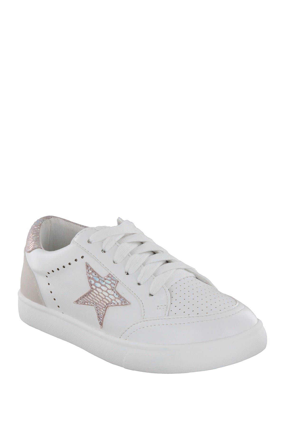 star sneaker