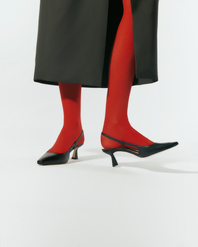 Maguire Bahia Silver Pump In Black