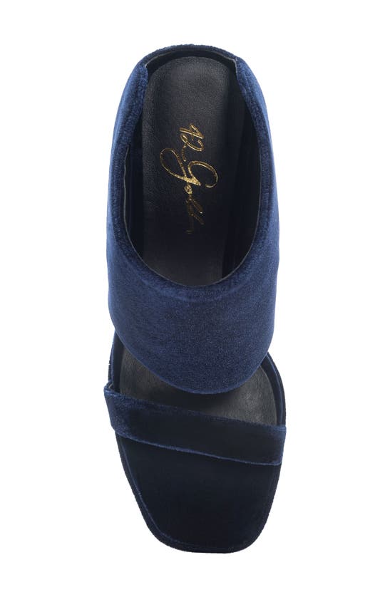 42 Gold Linx Slide Sandal In Navy