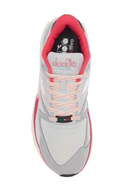 Diadora Atomo V7000 Running Shoe In Silver/white/rubine Red