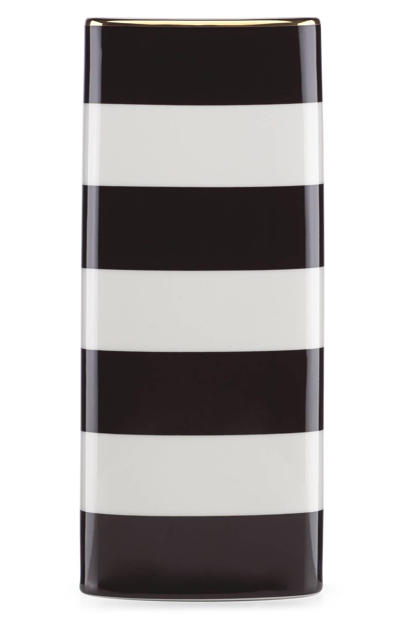 Kate Spade New York Vases UPC & Barcode