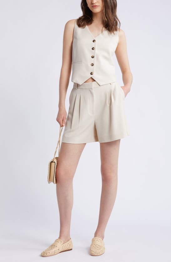 Shop Nordstrom Pleated Textured Shorts In Beige Beach