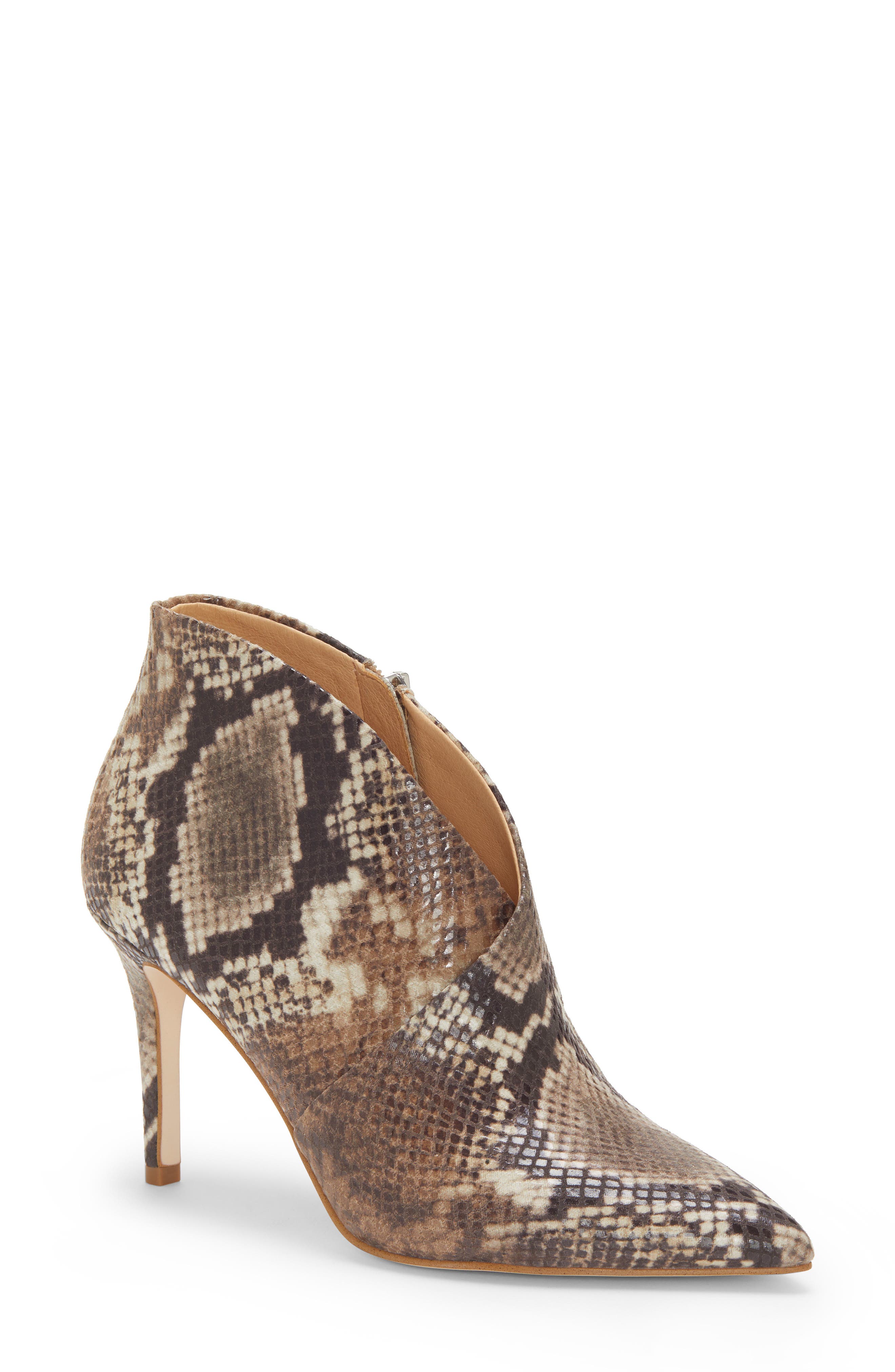 Jessica Simpson Layra Bootie- Beige