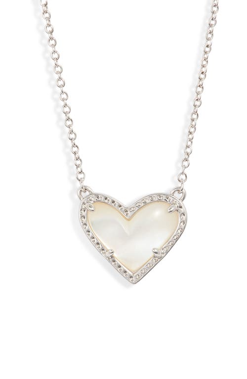 Kendra Scott Ari Heart Pendant Necklace In Gold