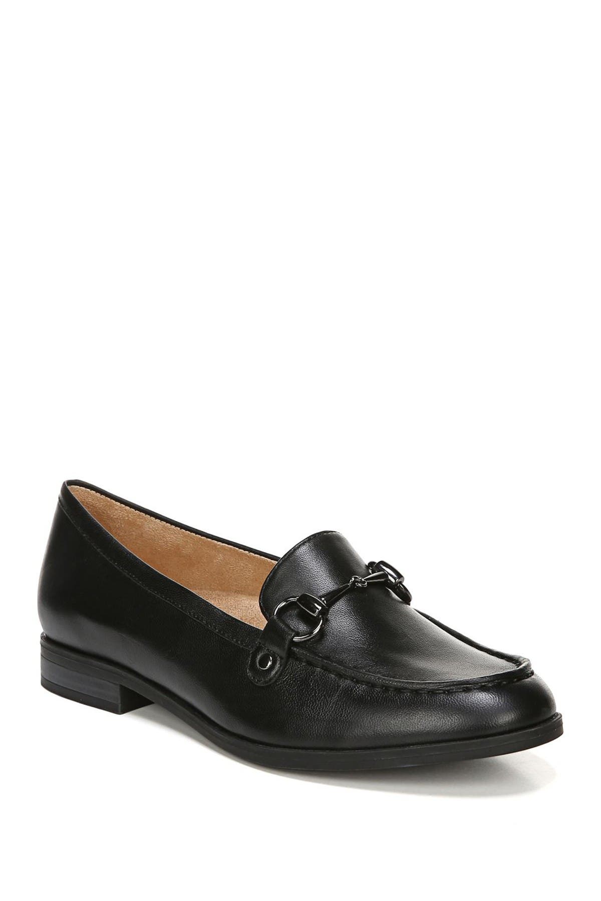 naturalizer leather loafers