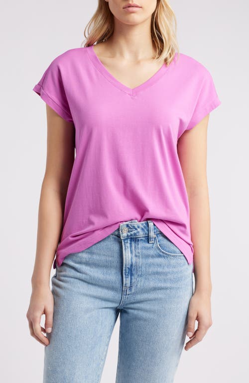 caslon(r) Extended V-Neck T-Shirt at Nordstrom,