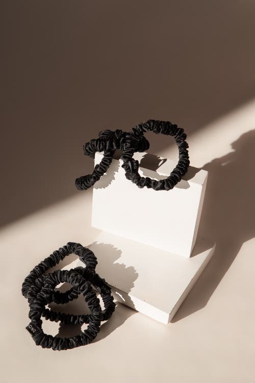 Drowsy Sleep Co Womens Black Drowsy Mini Logo-embellished Pack Of Six Silk Scrunchies In Black Jade