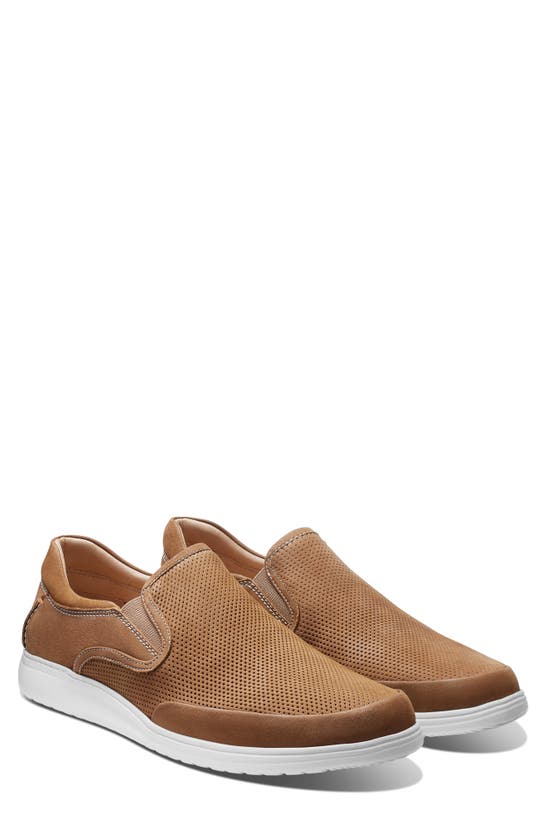 Shop Samuel Hubbard Featherlight Olema Slip-on Sneaker In Nutmeg Nubuck