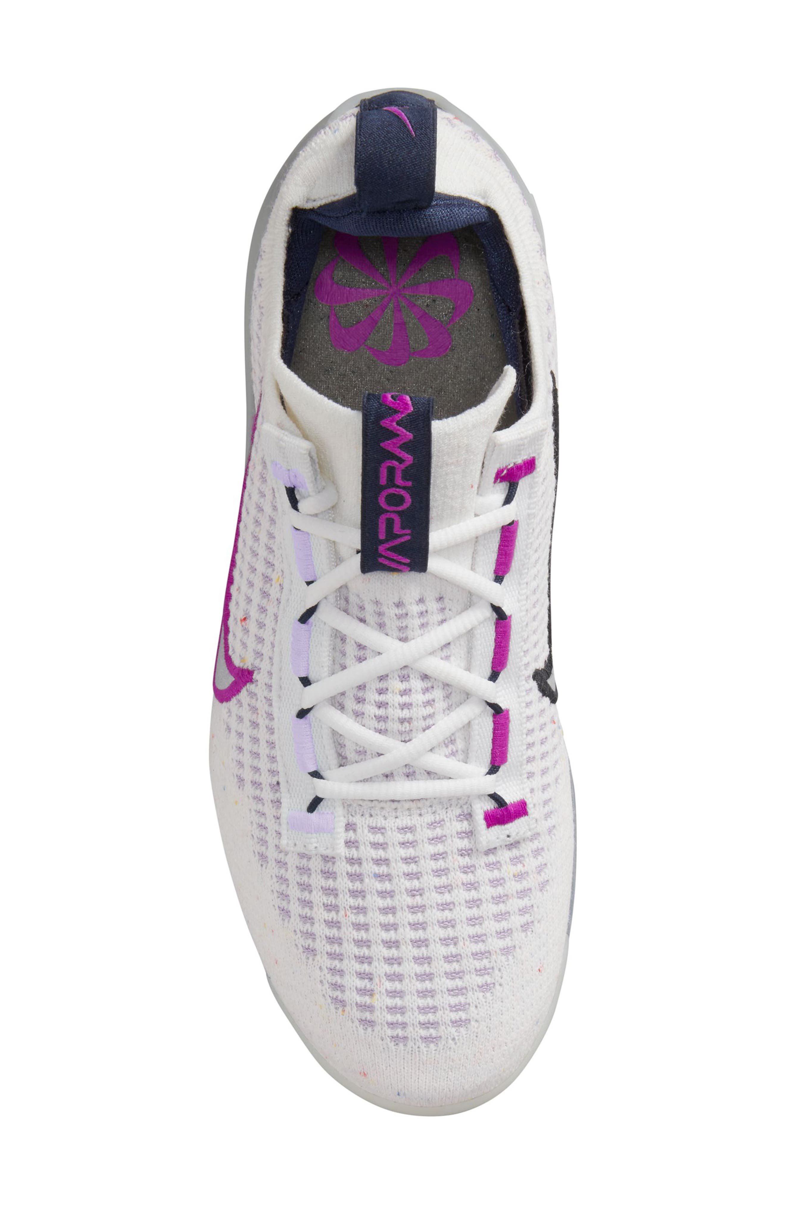 black and white nike tiempo legends