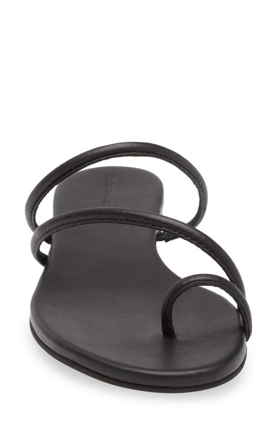 Reformation Ludo Toe Ring Strappy Flat Sandals Black 5.5 In Black