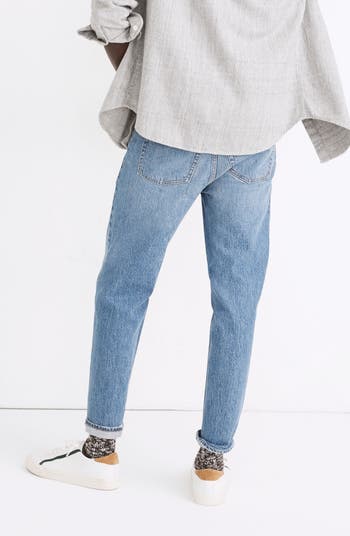 Relaxed Taper Jeans in Marcey Wash