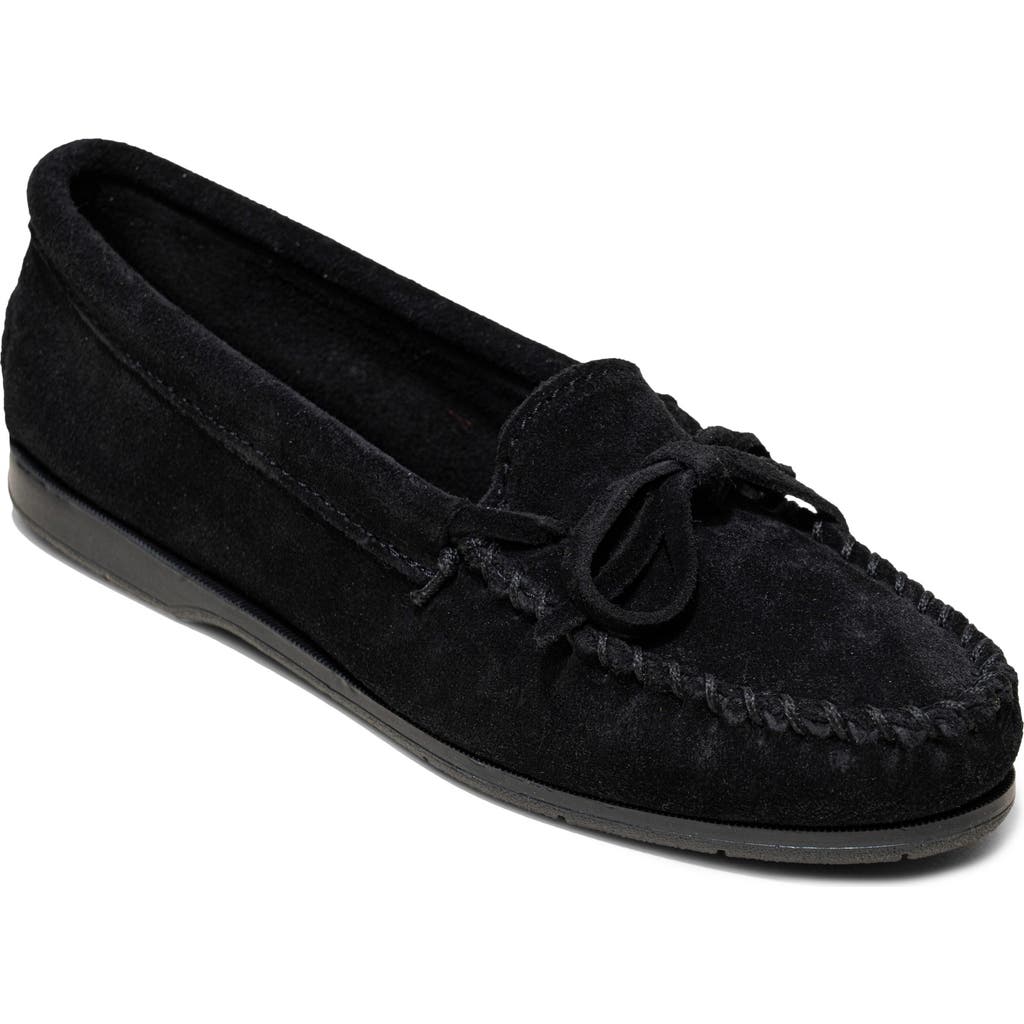 Minnetonka Tie Slipper In Black