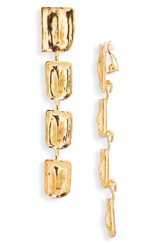 Shop Tom Ford Croc Link Clip-on Drop Earrings In Vintage Gold