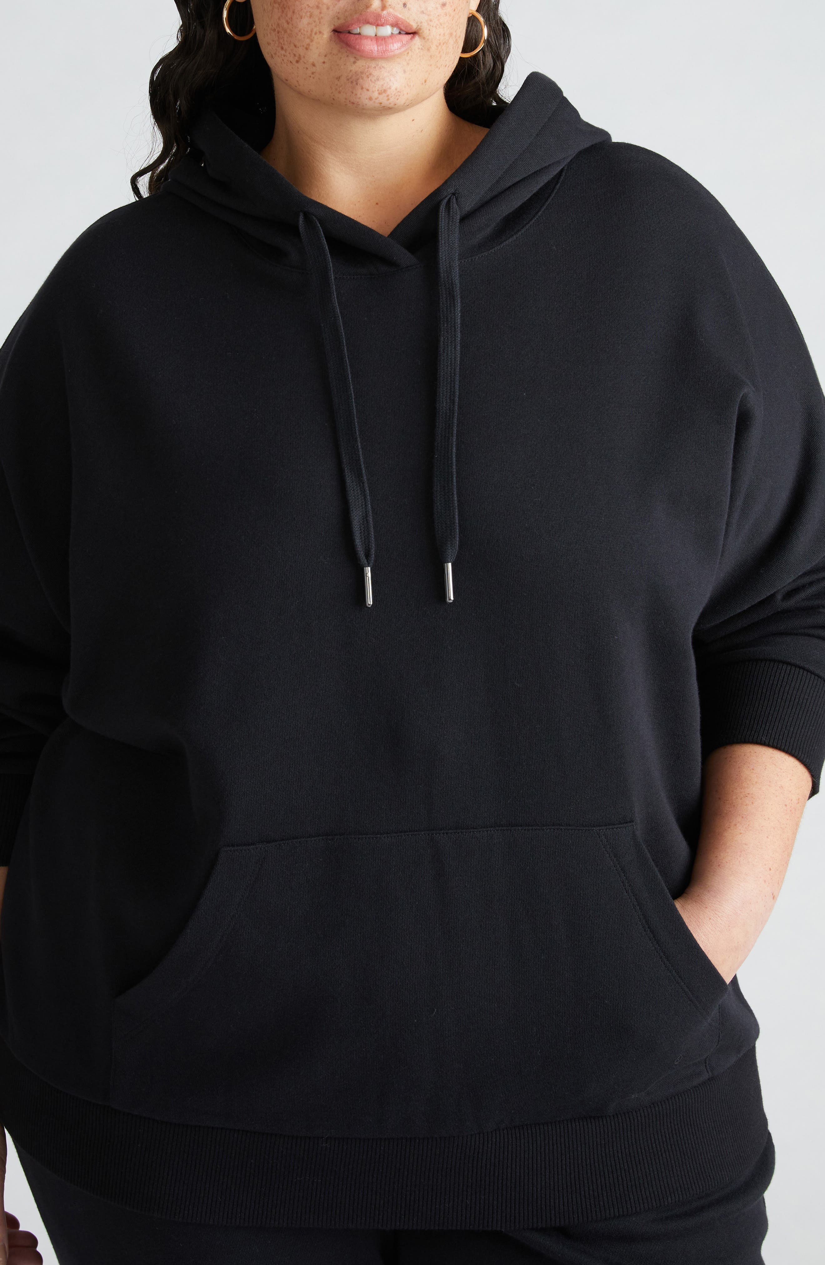 Universal Standard Lyria Fleece Hoodie in Black 