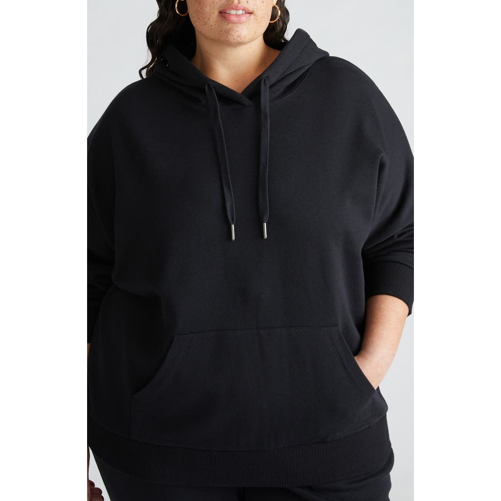 Universal Standard Lyria Fleece Hoodie in Black