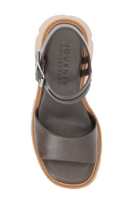 Journee Collection Lug Platform Sandal In Taupe