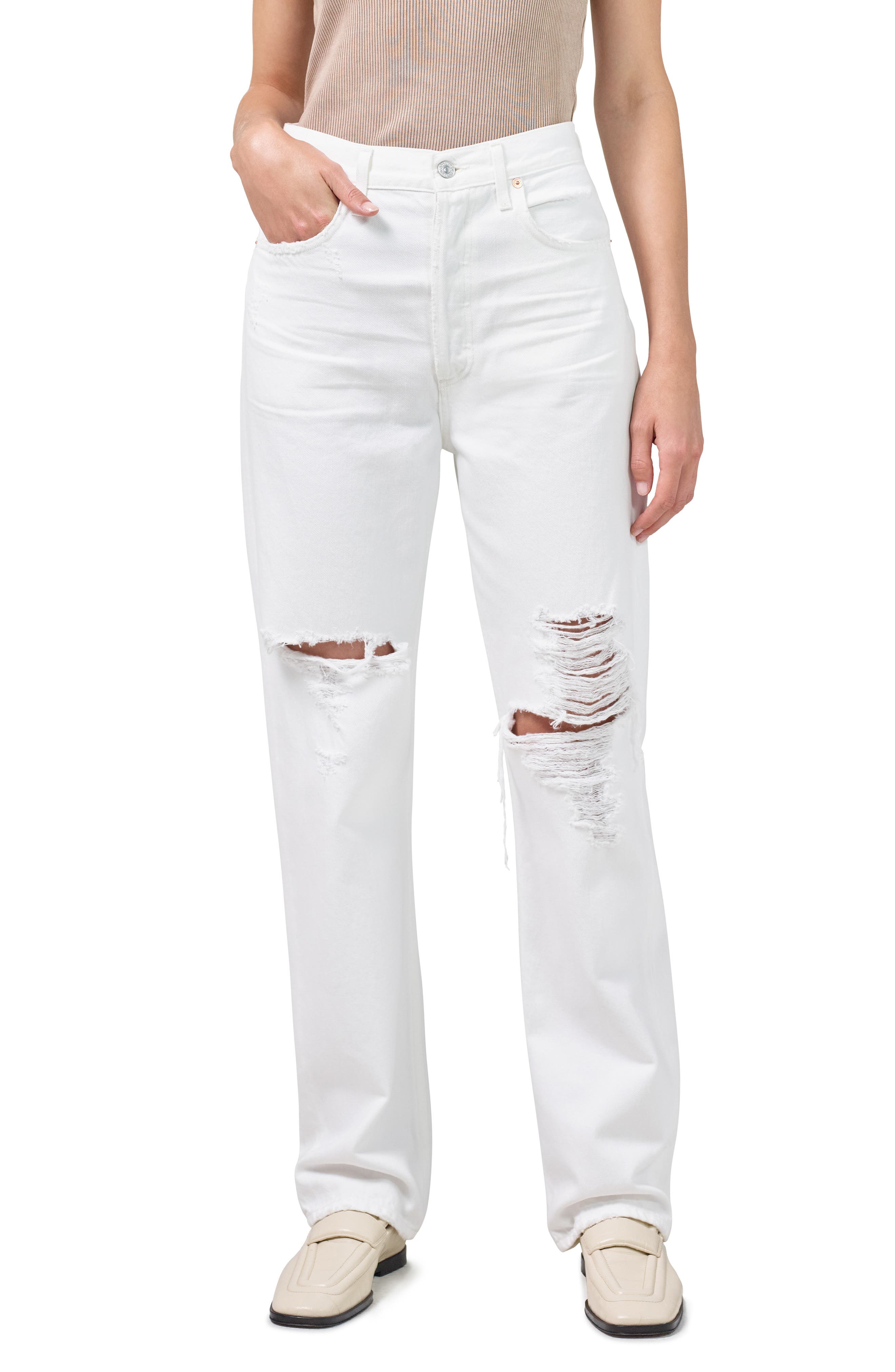 white loose jeans