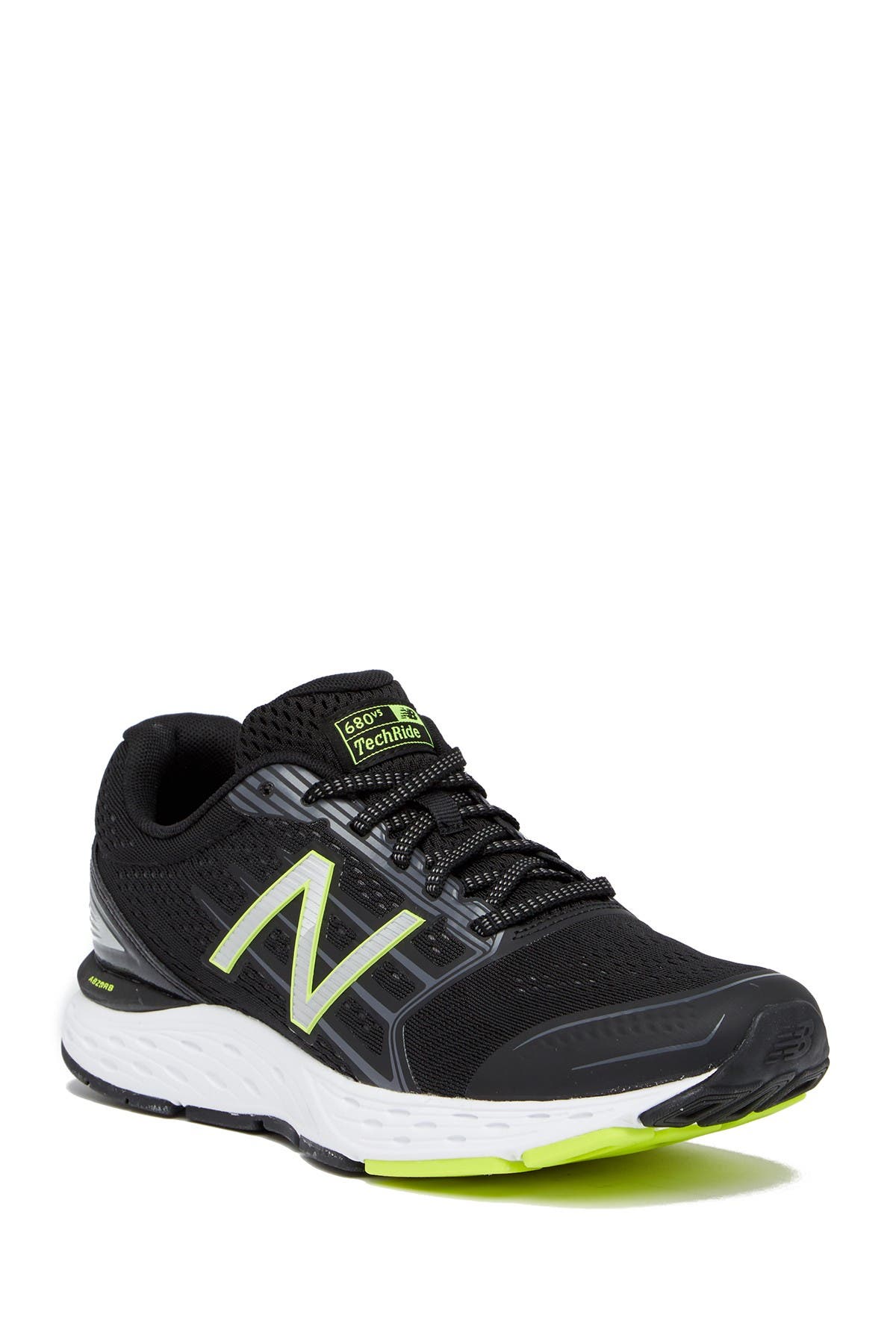 New Balance | M680V5 Running Sneaker 