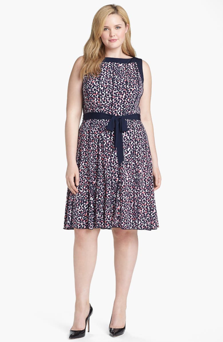 Jessica Howard Print Pintucked Jersey Dress (Plus Size) | Nordstrom