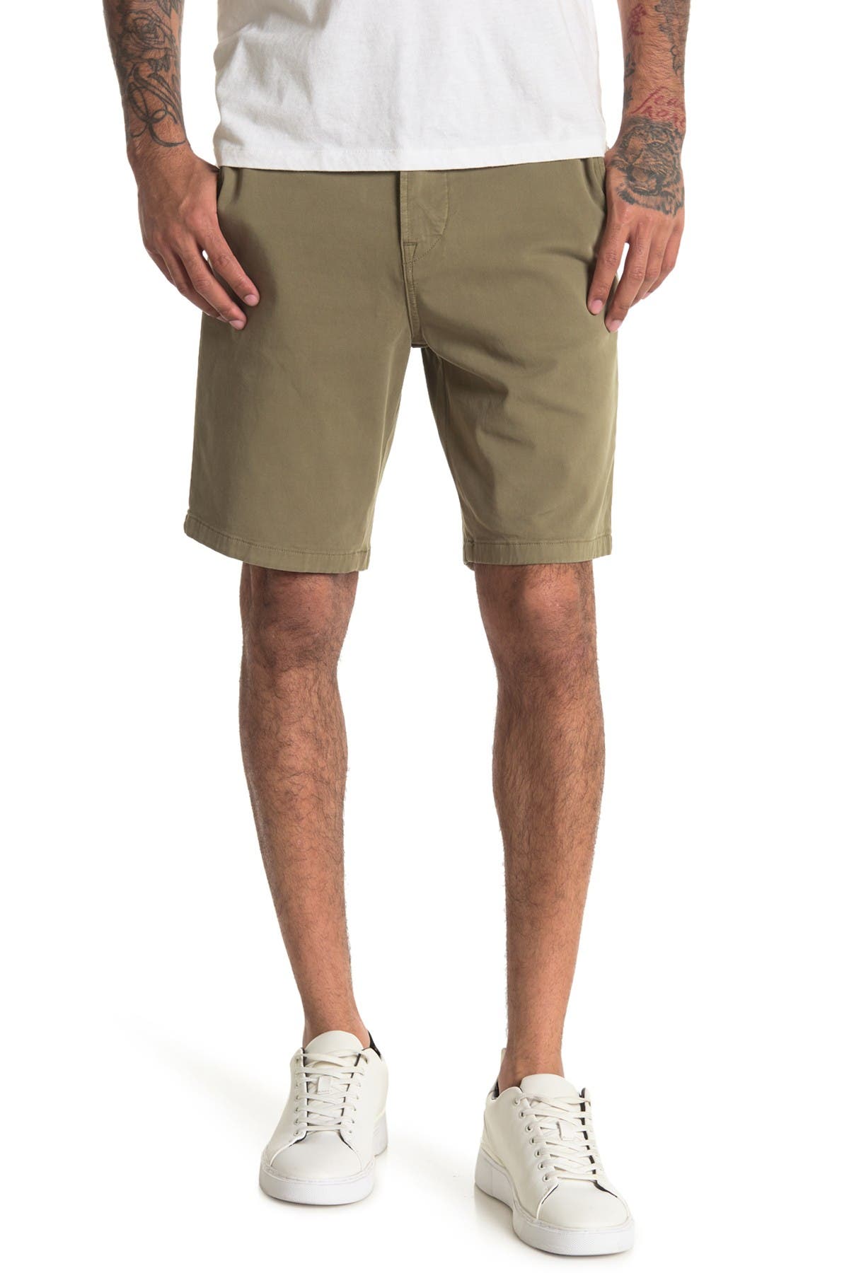 Hudson Relaxed Chino Shorts In Open Green