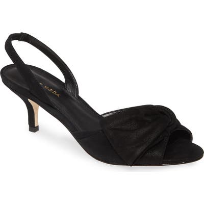 Pelle Moda Lovi Sandal- Black