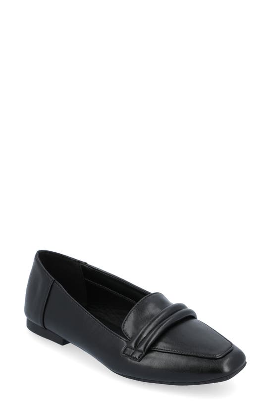 Journee Collection Vidoree Loafer Flat In Black
