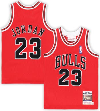 Men's Mitchell & Ness Michael Jordan Black Chicago Bulls 1997-98 Hardwood  Classics Authentic Player Jersey
