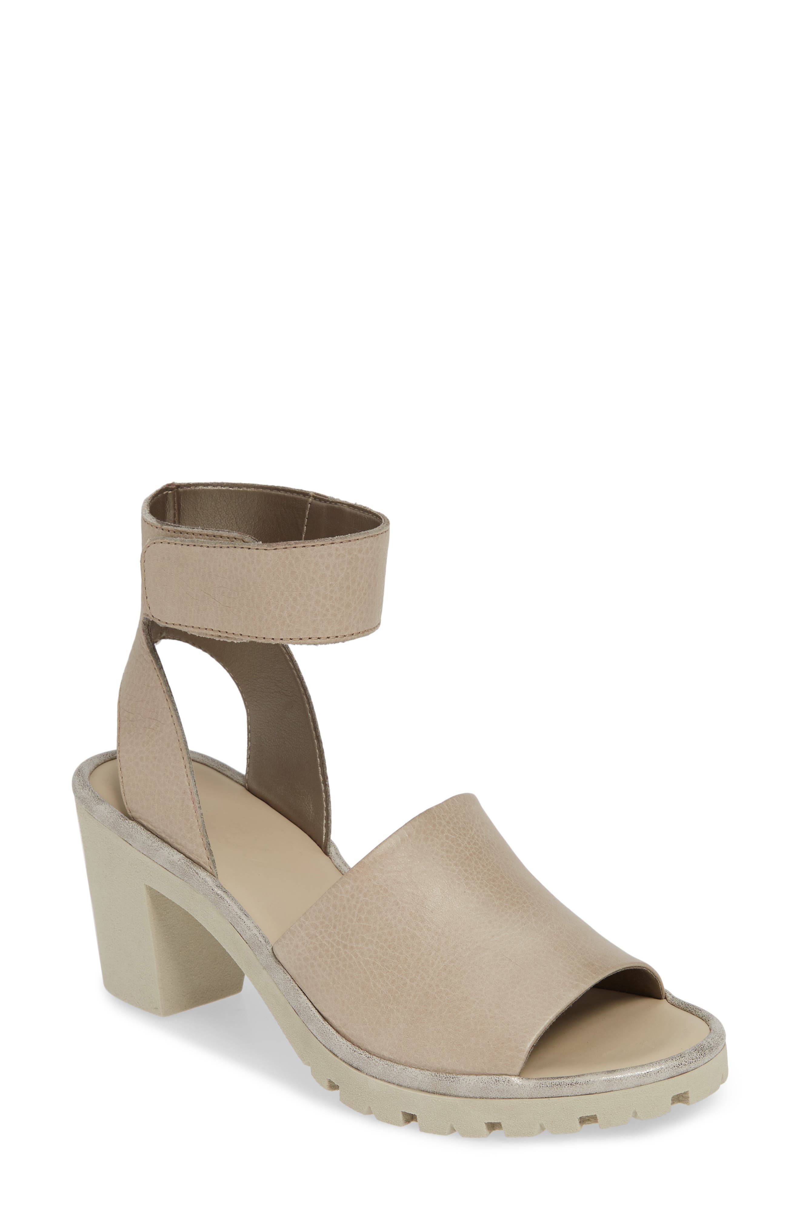 The Flexx Big Enough Block Heel Sandal, Grey