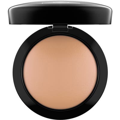 MAC Mineralize Skinfinish Natural - Medium Deep