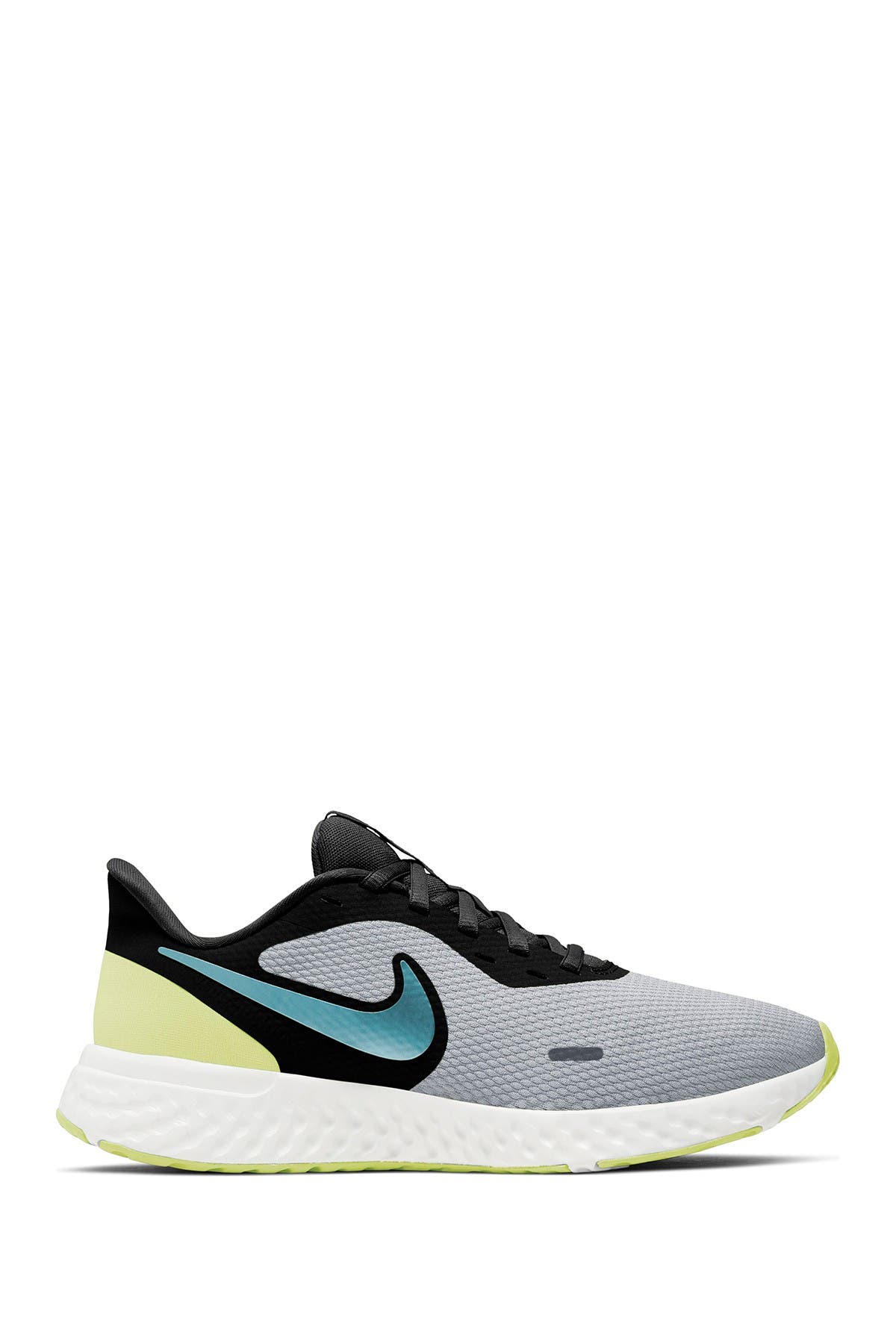 nike revolution 23