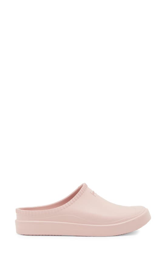 Shop Hunter Gender Inclusive In/out Bloom Clog In Faded Rose