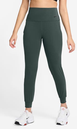 Women's plus size nike fashion joggers