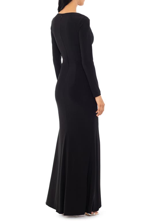 XSCAPE EVENINGS XSCAPE EVENINGS V-NECK LONG SLEEVE GOWN 