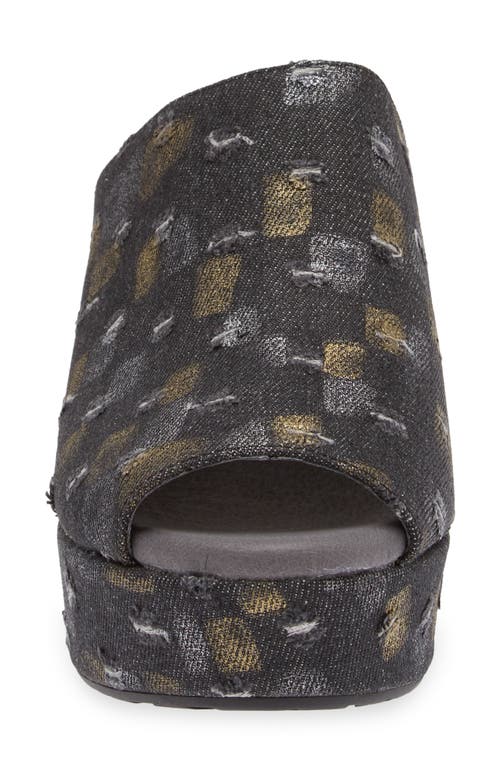 Chocolat Blu Gordie Platform Slide Sandal In Black Wash