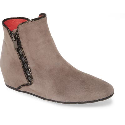 Pas De Rouge Omer Wedge Bootie, Grey