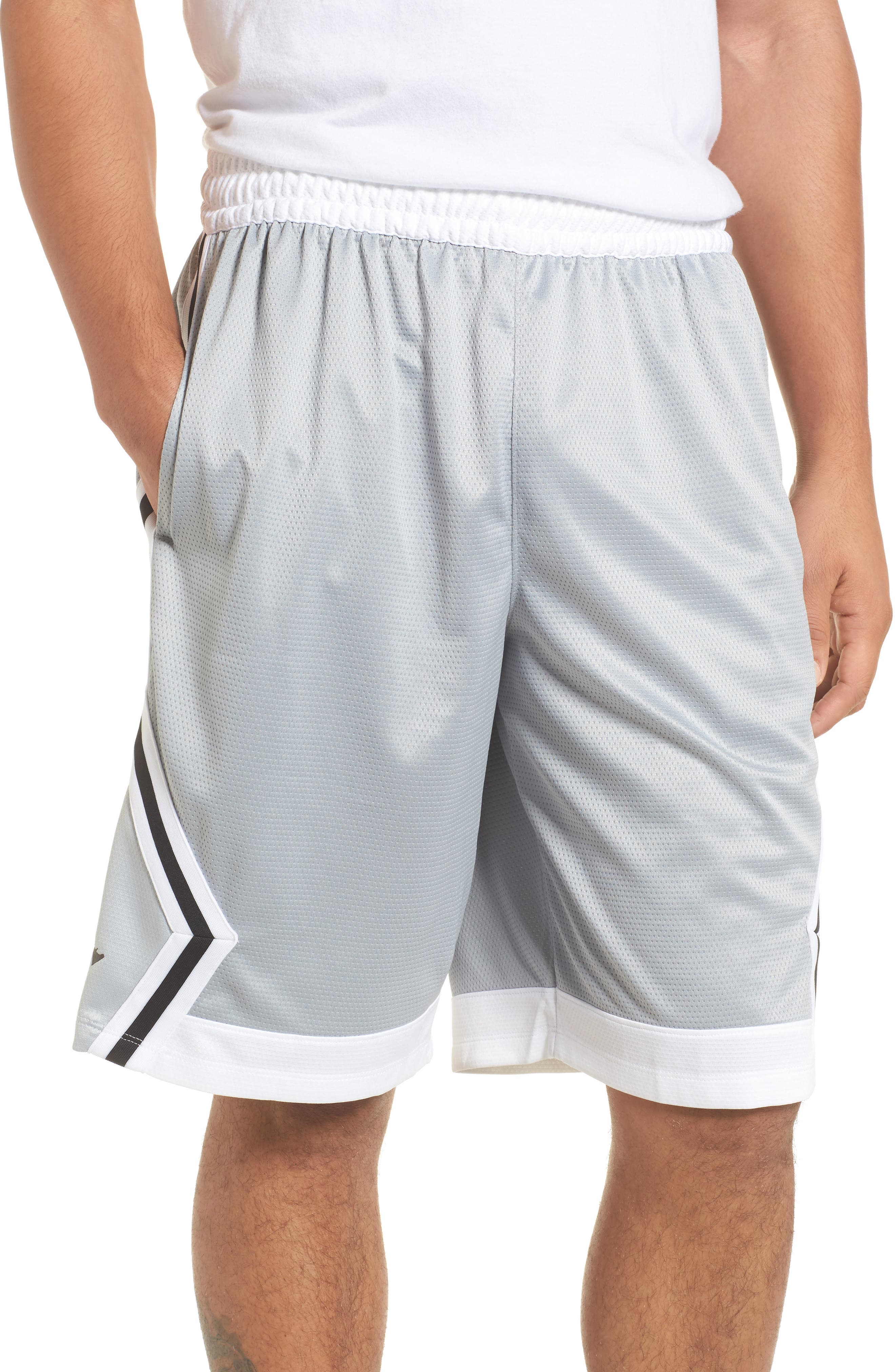 nike rise diamond short