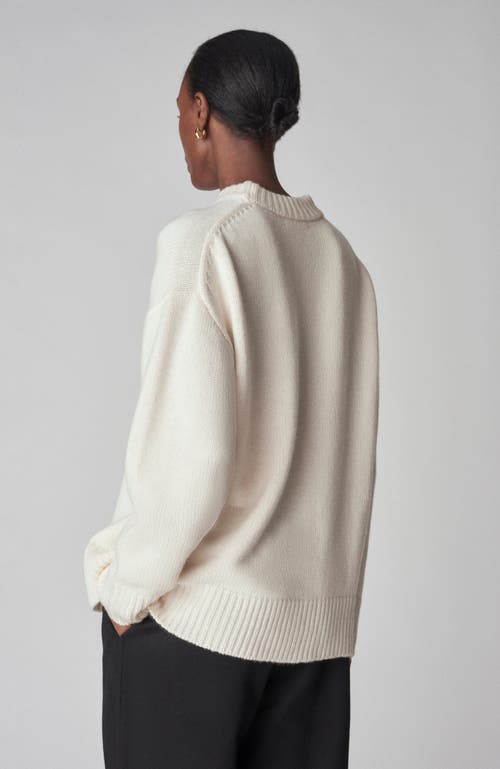 Co Boyfriend Crew Neck In Ivory