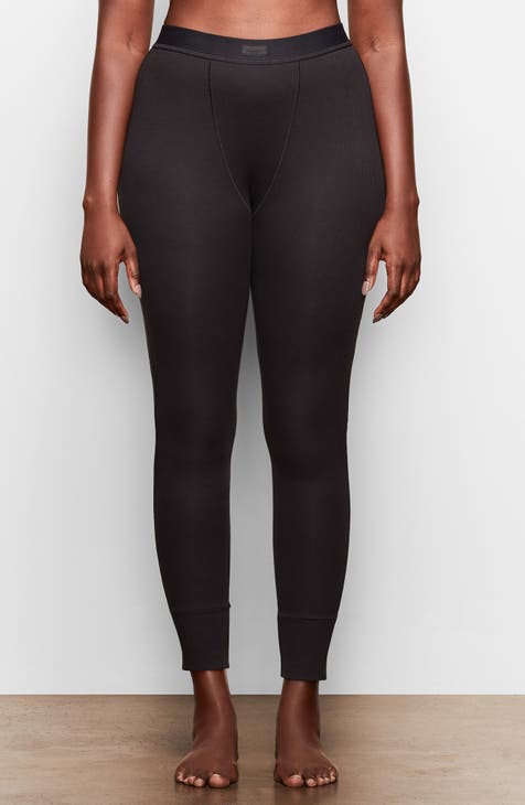 Buy Women's Black Casual Low Rise Leggings Online