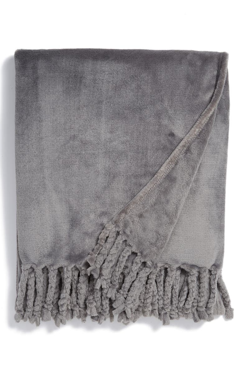 NORDSTROM AT HOME Kennebunk Bliss Plush Throw, Main, color, GREY FROST